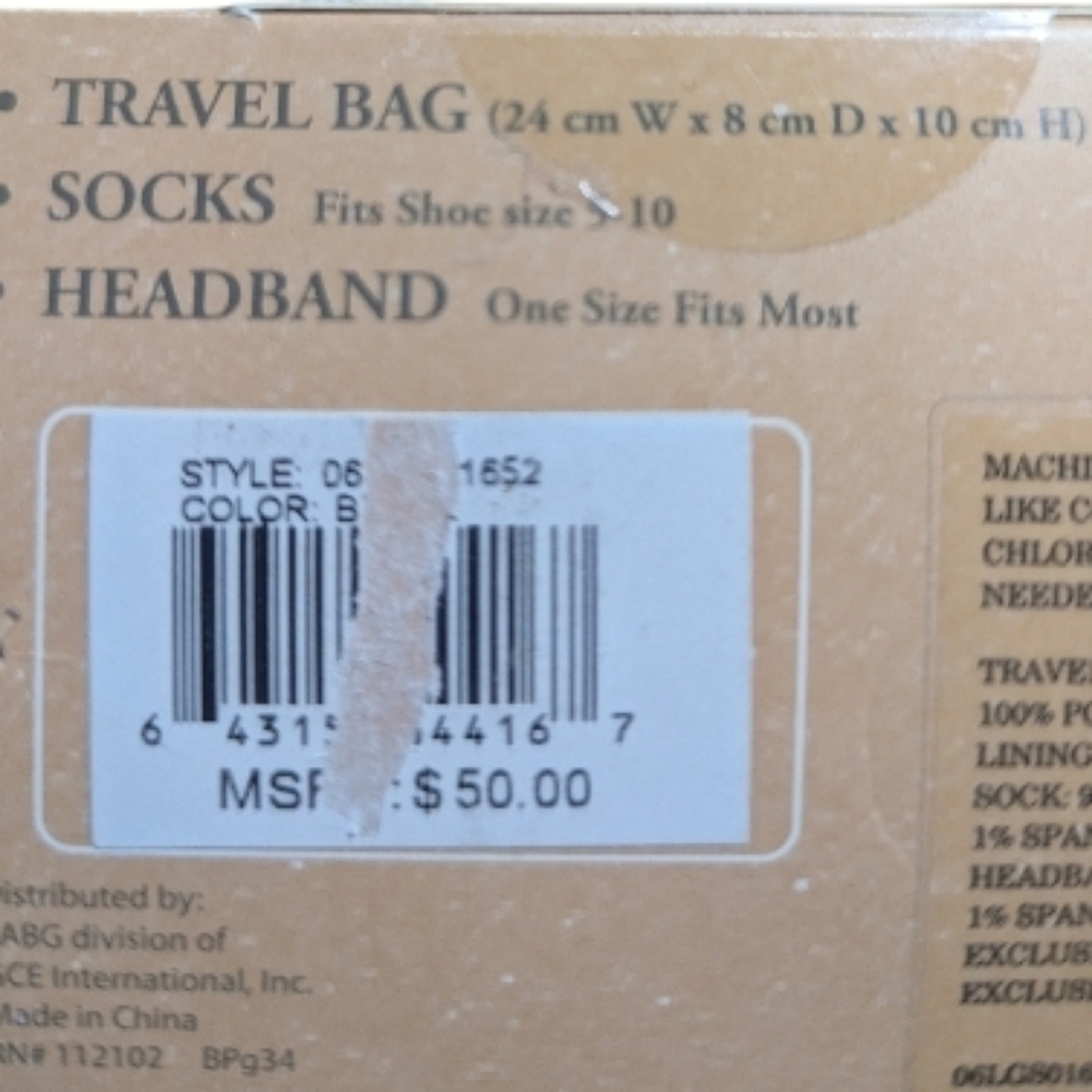 BearPaw Plush Travel Set Socks Spa Headband Black 3 Pc - Picture 5 of 5